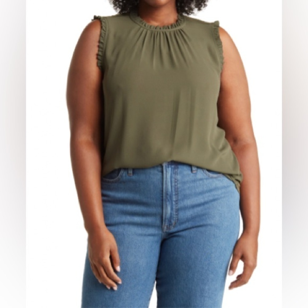 Tahari Woman Lichen Green Ruffle Neck Sleeveless Blouse Top 2X NWT TH24102WNR‎